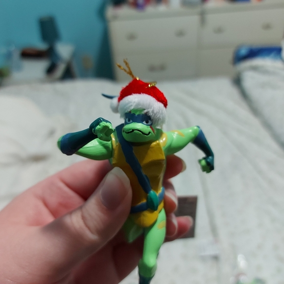 Rise of the TMNT Ornaments - Picture 2 of 2